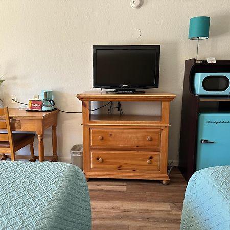Sunset Inn And Suites Фредериксбург Екстериор снимка