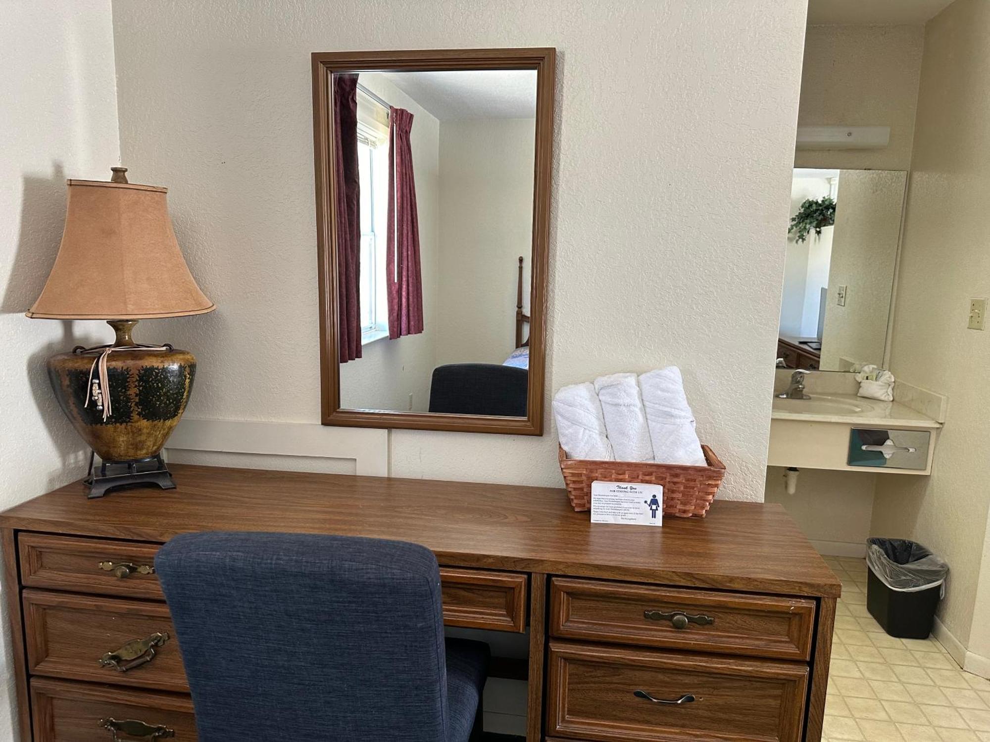 Sunset Inn And Suites Фредериксбург Екстериор снимка