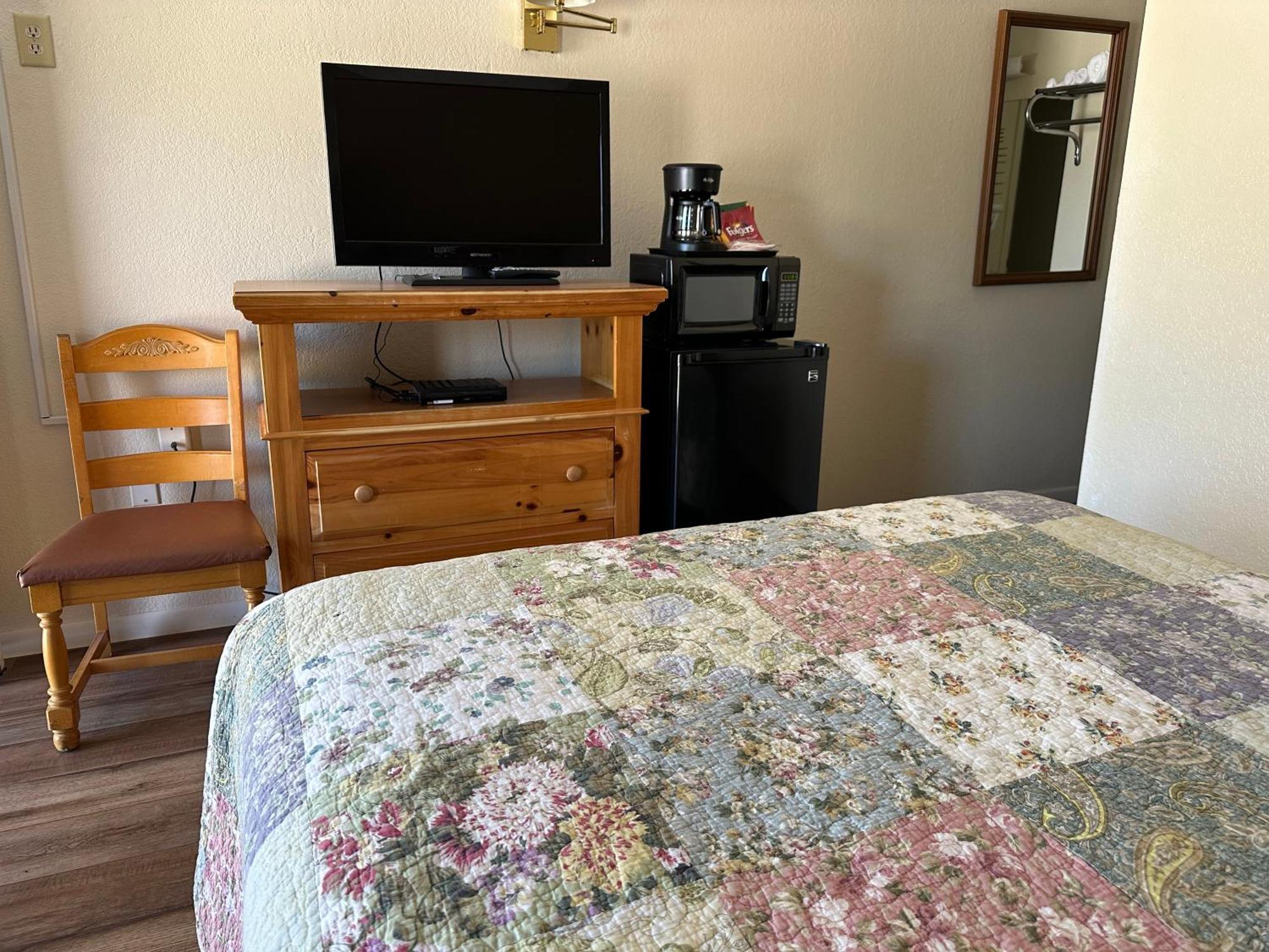 Sunset Inn And Suites Фредериксбург Екстериор снимка